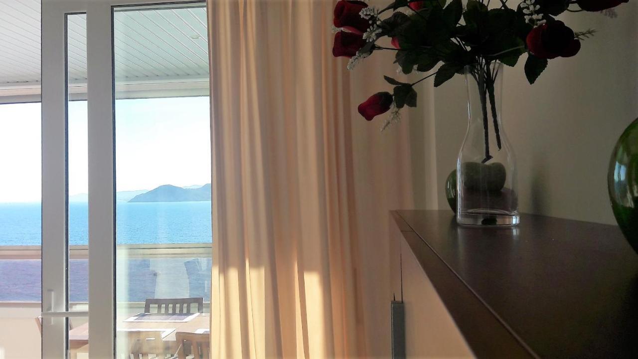 Benidorm Gemelos Sealine Bagian luar foto